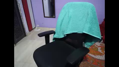 bunnycolbyy online show from 04-06-26, 05:52