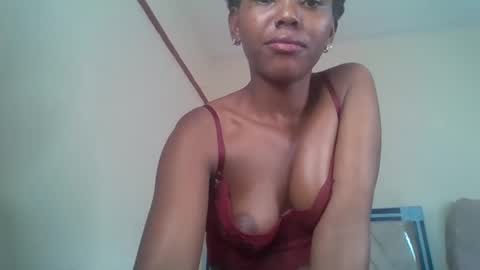 bunnydiva_ online show from 10-12-25, 05:34
