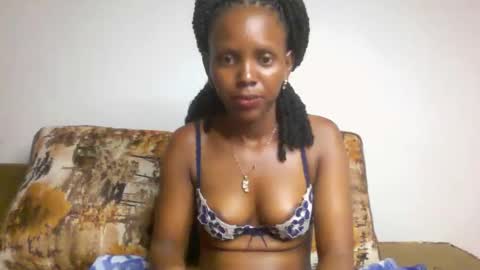 bunnydiva_ online show from 03-21-26, 06:29