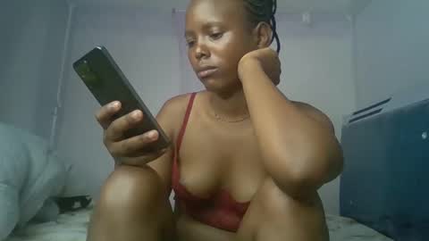 bunnydiva_ online show from 05-19-26, 01:56