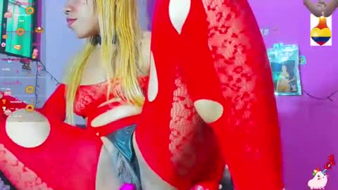 Snapshot of bunnygirl98 chatting on 02-16-25, 02:32 BARBYCHOCOLAT online show from 02-16-25, 02:32