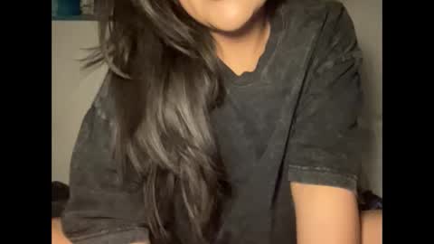 Snapshot of bunnymami chatting on 01-15-25, 05:29 bunnymami333 online show from 01-15-25, 05:29