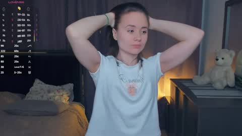 Lizy online show from 04-07-26, 07:58