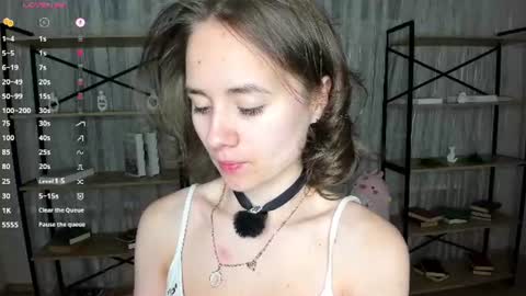 Lizy online show from 06-23-26, 07:34