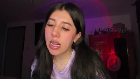 Jess online show from 10-28-25, 02:37