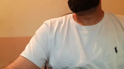 Hairy Arabian online show from 12-25-24, 05:58