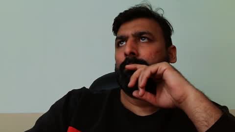 Hairy Arabian online show from 01-29-25, 05:09