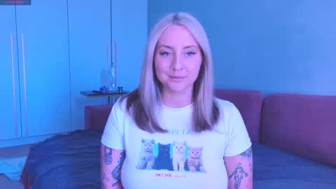 Lissa online show from 04-19-26, 10:36