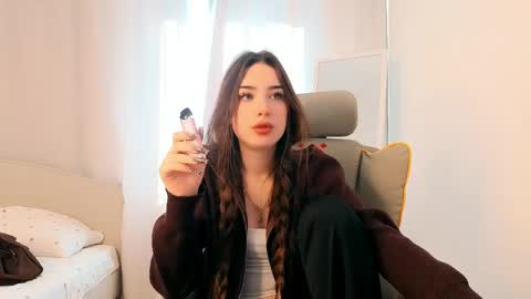 Amelia online show from 05-07-26, 04:51