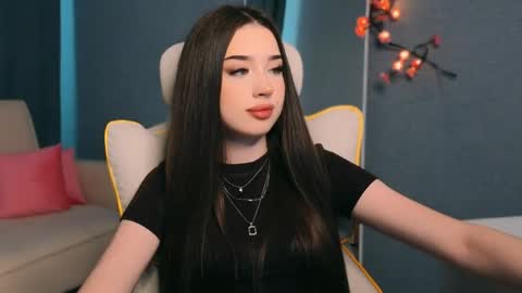 Amelia online show from 05-25-26, 04:18