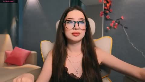 Amelia online show from 05-29-26, 05:16