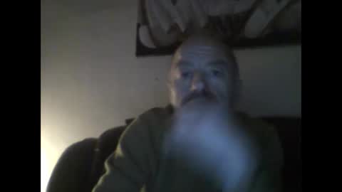 burnleyguy1977 online show from 01-14-26, 02:28