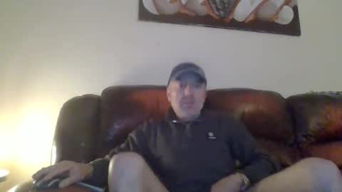 burnleyguy1977 online show from 05-18-26, 05:02