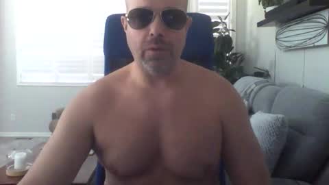 Snapshot of busetter chatting on 03-16-26, 07:07 Rubin Me Cock online show from 03-16-26, 07:07
