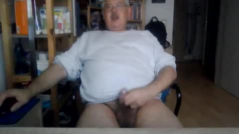 busi online show from 11-08-25, 07:30