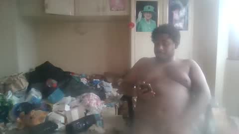 Snapshot of bustabunny chatting on 01-05-25, 01:15 Richabus2 online show from 01-05-25, 01:15