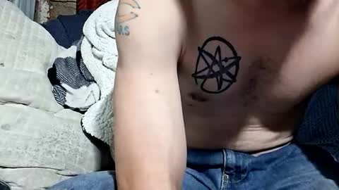 Snapshot of buster18hymen chatting on 09-14-25, 05:50 Buster18Hymen online show from 09-14-25, 05:50