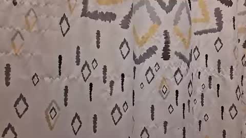 Snapshot of buster18hymen chatting on 09-29-25, 07:02 Buster18Hymen online show from 09-29-25, 07:02