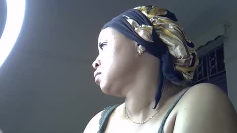 bustycarol online show from 05-24-26, 12:04