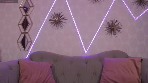      online between 6AM and 2PM EET almost everyday. online show from 09-19-25, 03:19