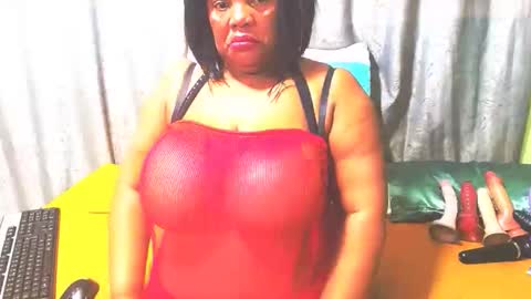 bustymaturestepmum online show from 05-18-26, 07:20