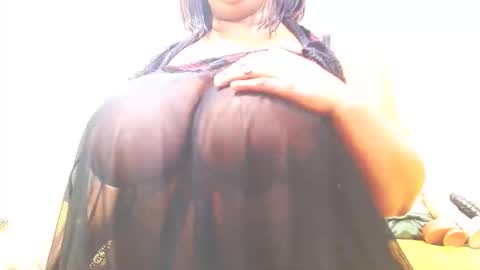 bustymaturestepmum online show from 05-23-26, 06:29