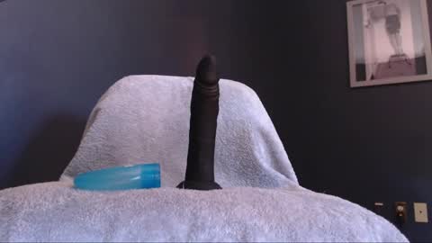 Snapshot of butch215 chatting on 09-14-25, 03:55 Butch online show from 09-14-25, 03:55