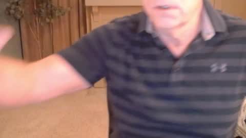 Miles online show from 12-31-24, 09:21