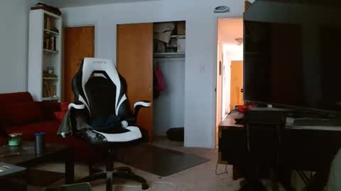 bwall1425 online show from 02-05-26, 08:46