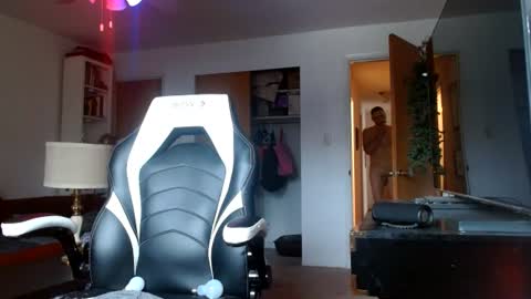 bwall1425 online show from 06-28-26, 05:52