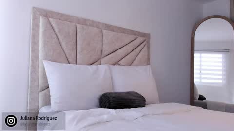    online show from 09-19-25, 09:15