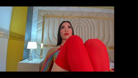 Snapshot of bylie_hills chatting on 01-24-25, 04:59 bylie_hills online show from 01-24-25, 04:59