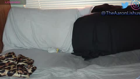 Snapshot of bytchjuice chatting on 05-14-26, 01:29 AaronBSassxxx online show from 05-14-26, 01:29