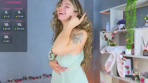 Kira online show from 01-13-25, 08:05