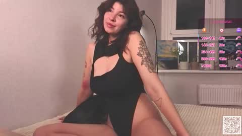 Kira online show from 12-14-25, 07:40