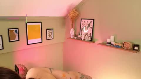 Kira online show from 03-20-26, 08:08