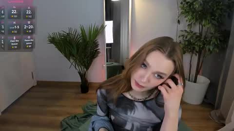 Polly online show from 11-06-25, 08:54