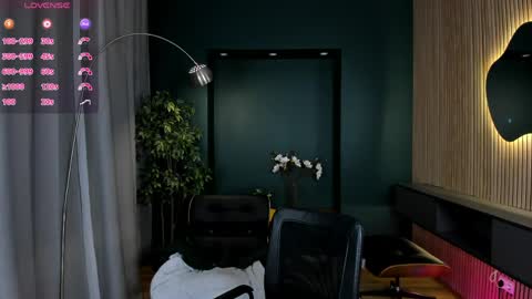 Polly online show from 06-07-26, 08:45
