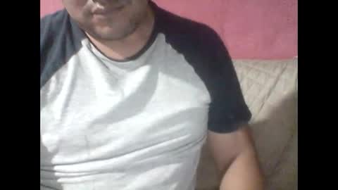 Snapshot of cachito83915 chatting on 12-22-24, 05:12 Cachudosexy online show from 12-22-24, 05:12
