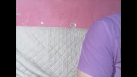 Snapshot of cachito83915 chatting on 02-03-25, 04:25 Cachudosexy online show from 02-03-25, 04:25