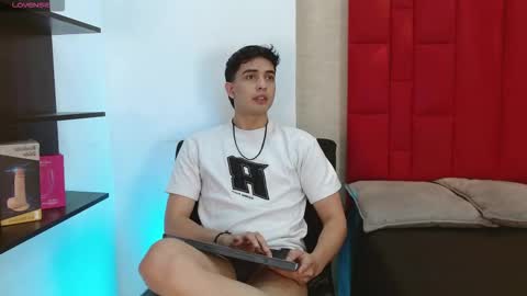 Cady online show from 11-18-25, 08:24