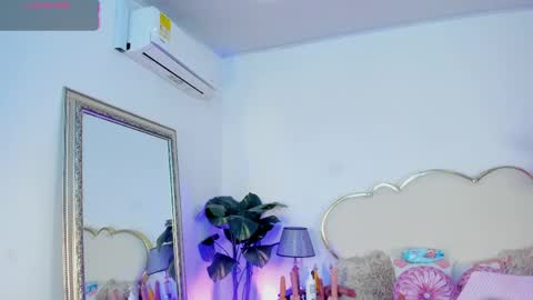 Snapshot of cahitlinbel chatting on 04-14-26, 05:13 Cahitlin online show from 04-14-26, 05:13