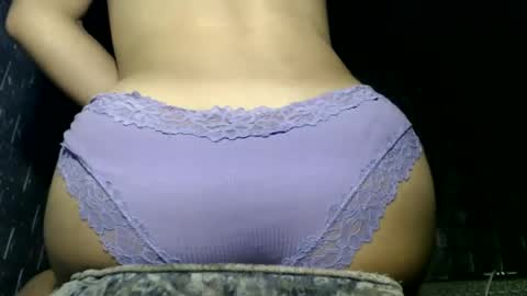 caitessa_bellemoir online show from 06-25-26, 05:12
