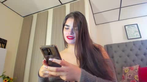 Snapshot of caitlingomez0 chatting on 01-07-26, 12:07 caitlingomez0 online show from 01-07-26, 12:07