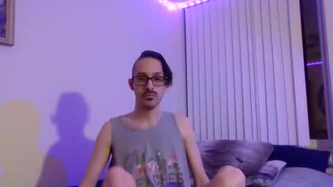 Snapshot of cal_xxx chatting on 01-11-26, 02:49 Cal XXX online show from 01-11-26, 02:49