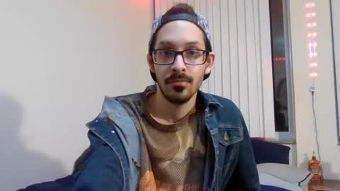 Snapshot of cal_xxx chatting on 02-14-26, 12:18 Cal XXX online show from 02-14-26, 12:18