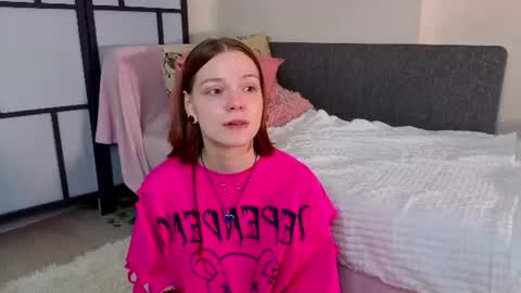 Snapshot of calandrahafer chatting on 07-28-26, 02:13 Mila online show from 07-28-26, 02:13