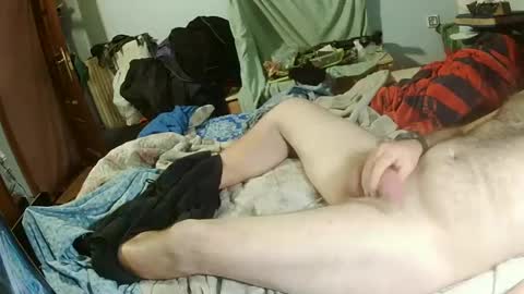 Snapshot of calentorro31979 chatting on 01-11-25, 10:51 calentorro31979 online show from 01-11-25, 10:51