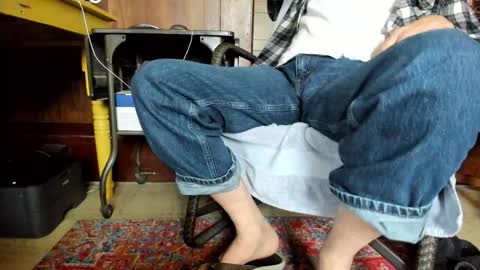 Snapshot of cali1962 chatting on 12-22-25, 07:33 Cal online show from 12-22-25, 07:33