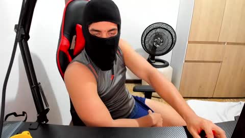 calihotcaliente27 online show from 02-19-25, 02:01